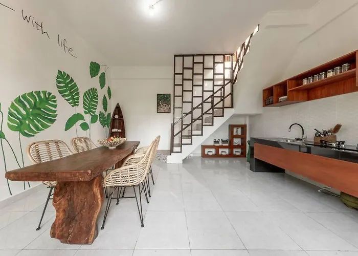Family Paradise Villa, Shared Pool, Jungle & Rice Field Views Ubud